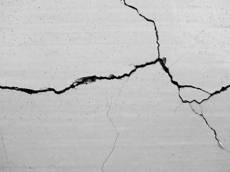 crack white concrete wall texture